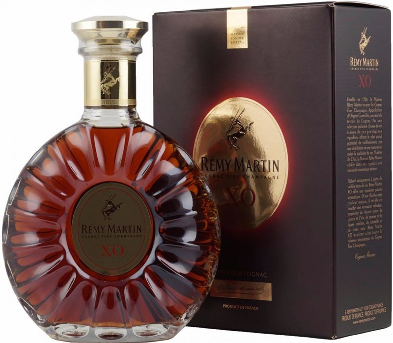 Коняк Remy Martin XO френски коняк за подарък добра цена