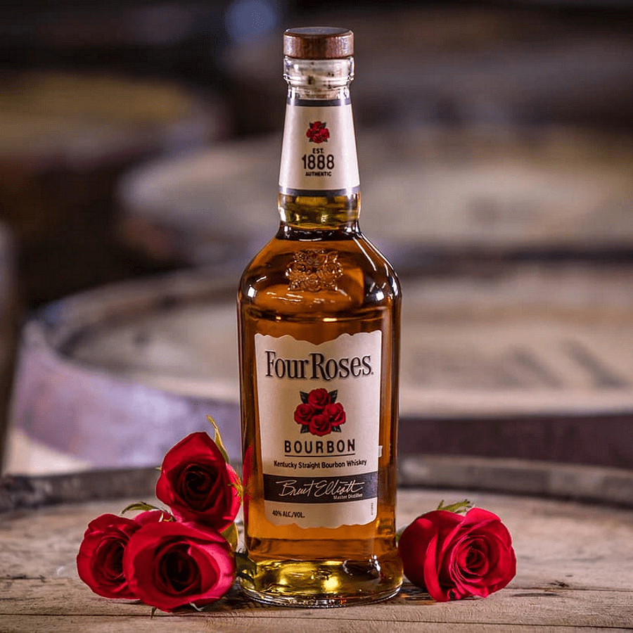 Бърбън Four Roses 1L на ТОП цена | DrinkBring